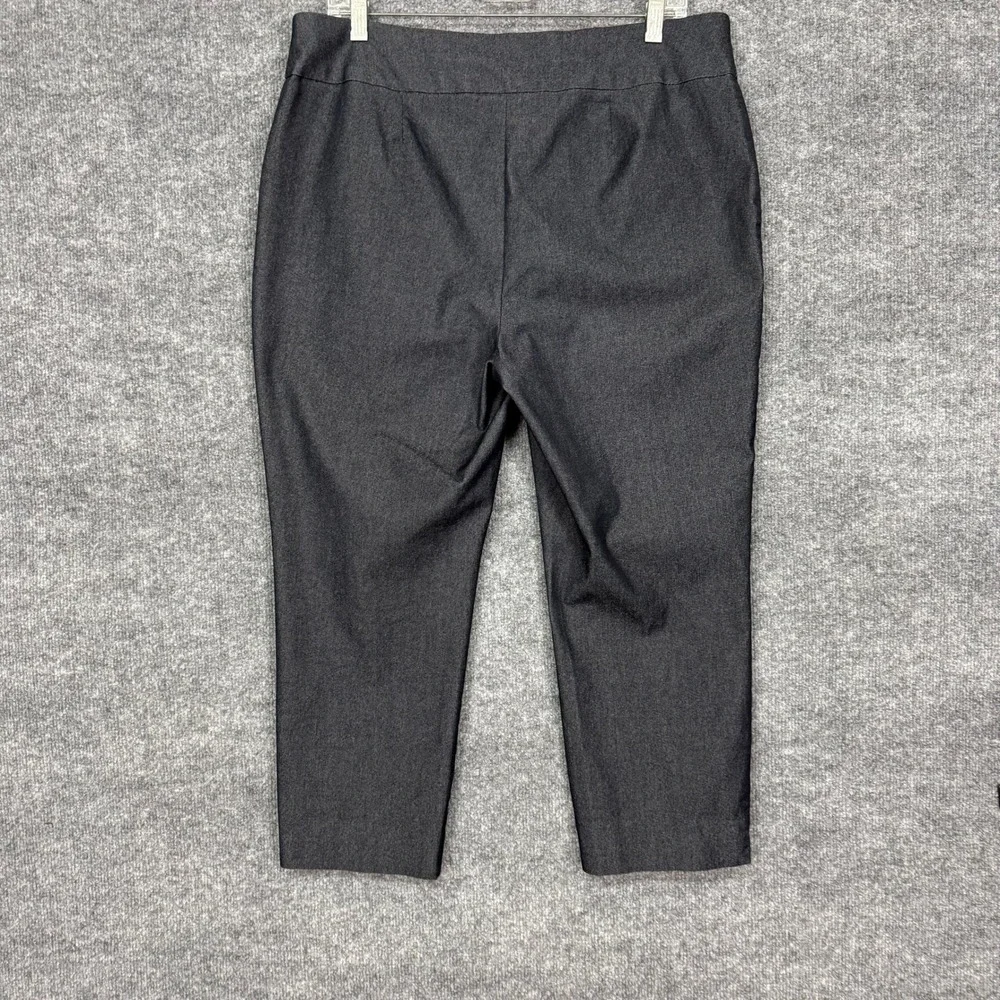 Chicos So Slimming Crop Pants 2 Womens 12 Gray Stretch Pull On Tummy Control